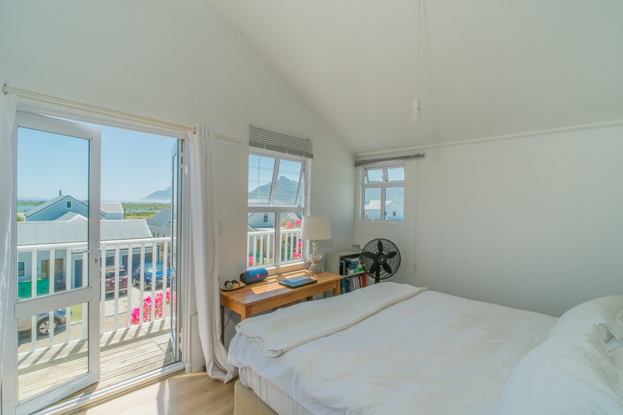 3 Bedroom Property for Sale in Bluewater Estate Western Cape